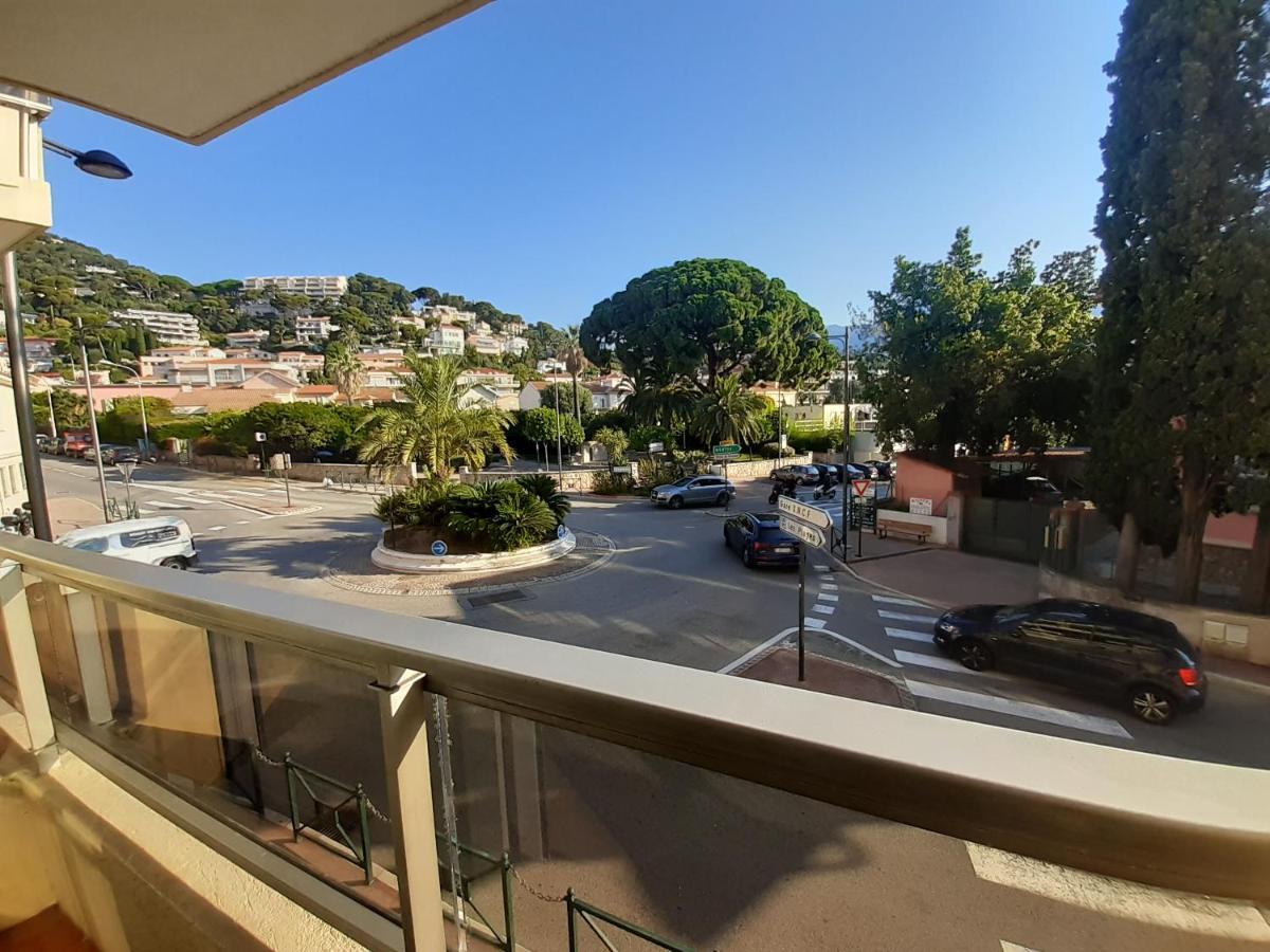 Joli Appartement Entre Menton Et Monaco Roquebrune-Cap-Martin Exterior foto