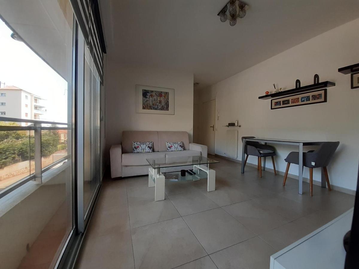 Joli Appartement Entre Menton Et Monaco Roquebrune-Cap-Martin Exterior foto