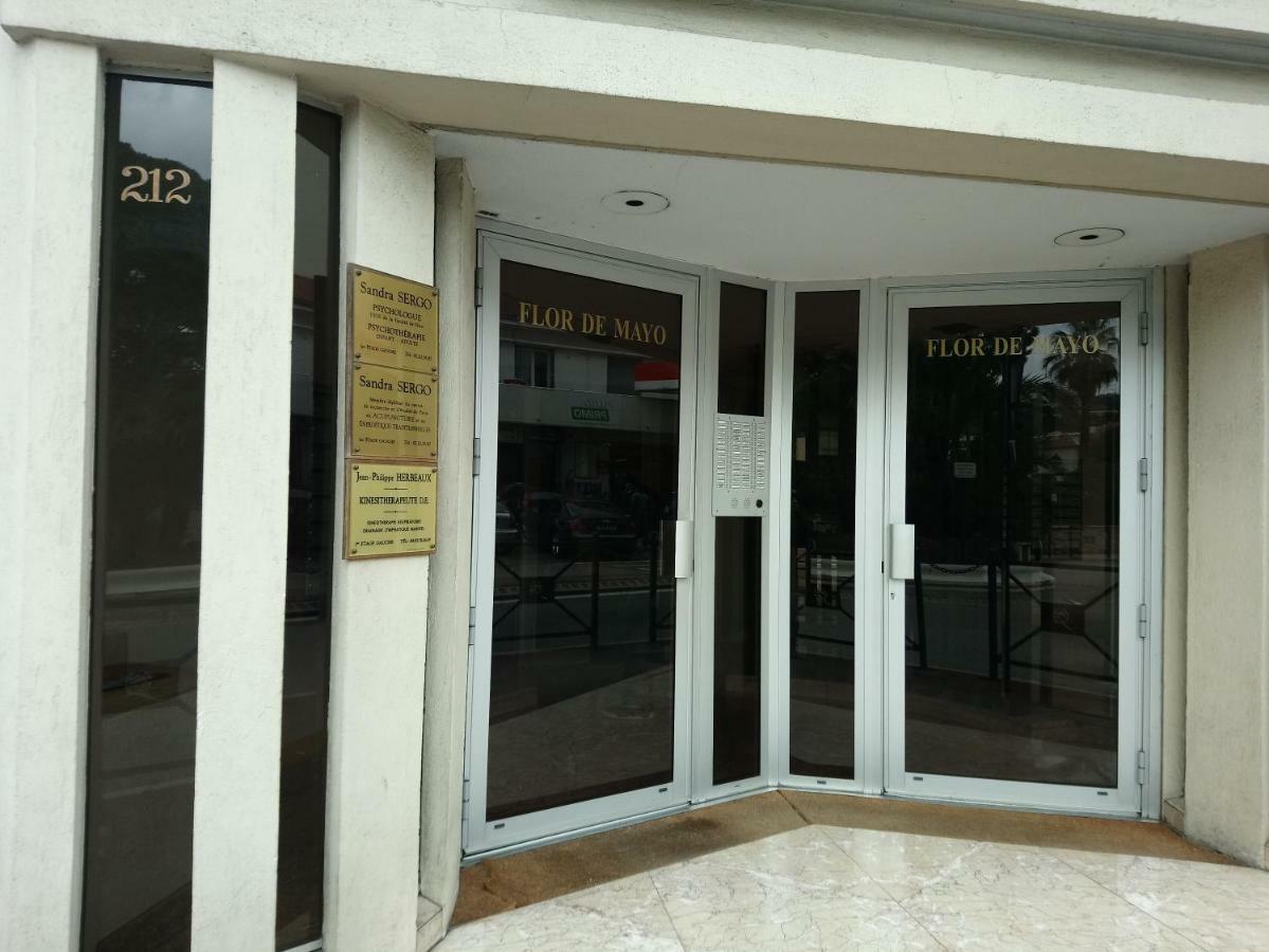 Joli Appartement Entre Menton Et Monaco Roquebrune-Cap-Martin Exterior foto